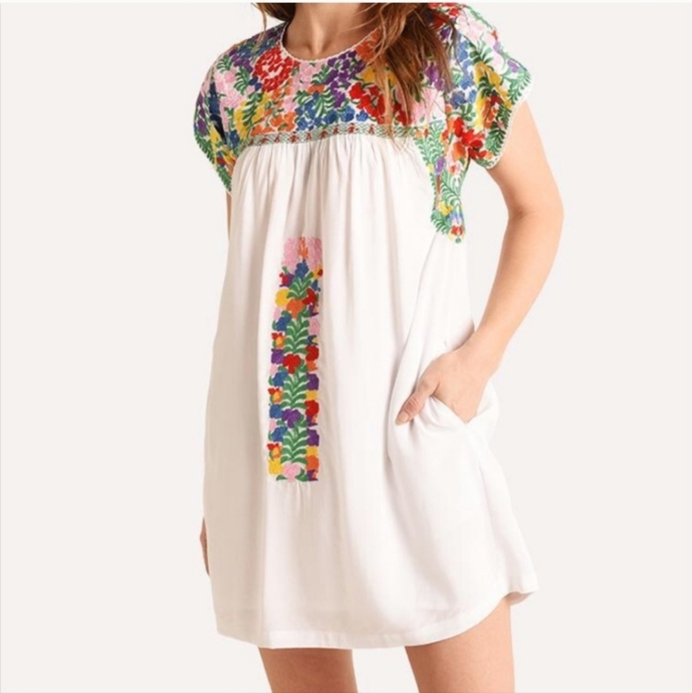 J.Marie Carmen Embroidered Floral Tunic Dress XS